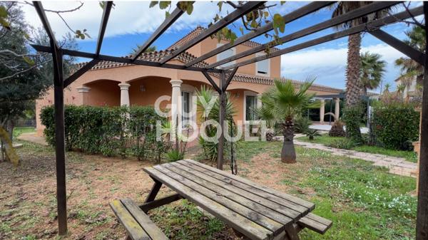 Maison Marseillan 7 pièce(s) 185 m2