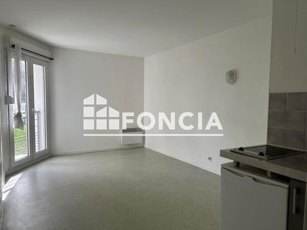 Location Studio 20.11 m² - 73 RUE CHAMPION DE CICE Rennes 35000