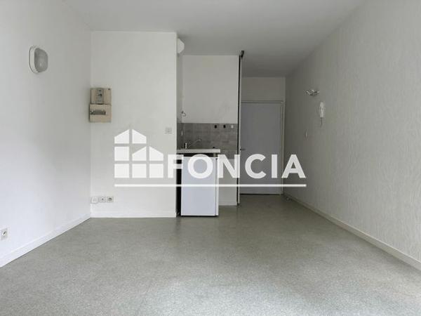 Location Studio 20.11 m² - 73 RUE CHAMPION DE CICE Rennes 35000