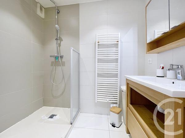 Appartement F6 à vendre  6 pièces - 116,08 m2 SURESNES - 92