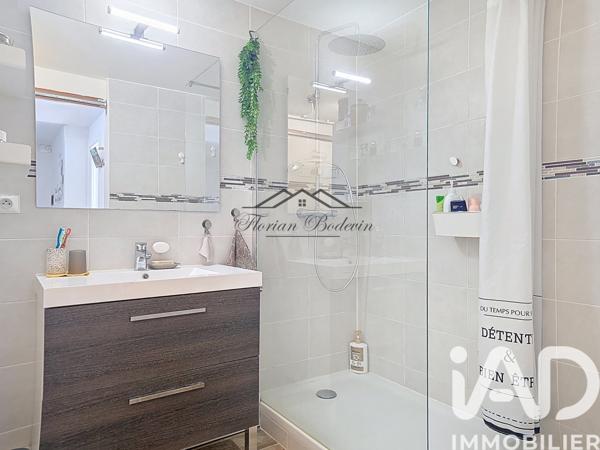 Maison à vendre 6 pièces 103 m² Savigny-le-Temple