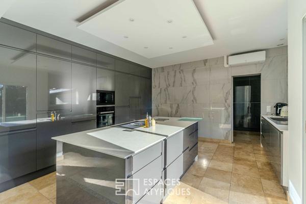 Villa de 216 m² entièrement repensée avec de belles prestations sur le Golf de La Baule