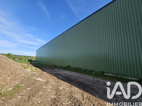 Murs commerciaux  à vendre 1 600 m² Montrond