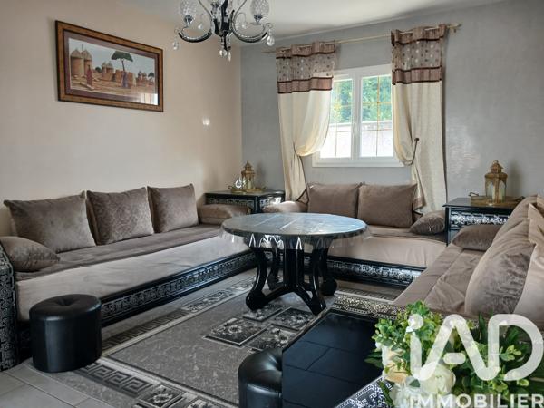 Maison à vendre 8 pièces 235 m² Saint-Marcel
