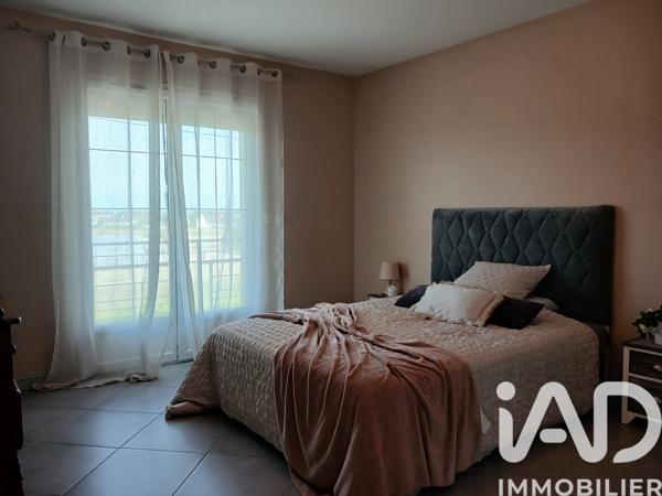 Maison à vendre 8 pièces 235 m² Saint-Marcel