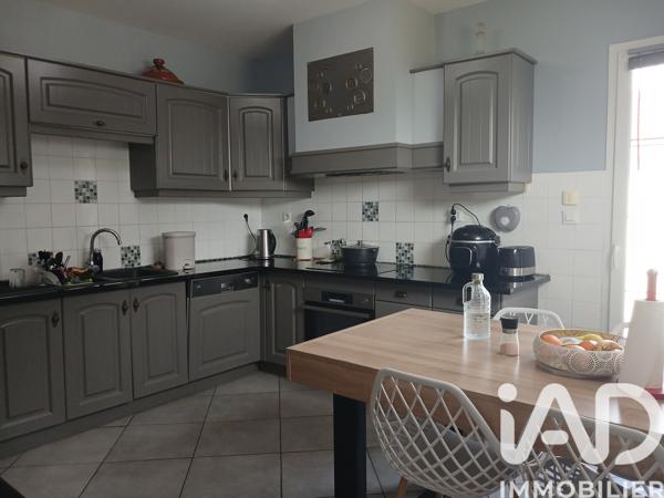 Maison à vendre 8 pièces 235 m² Saint-Marcel
