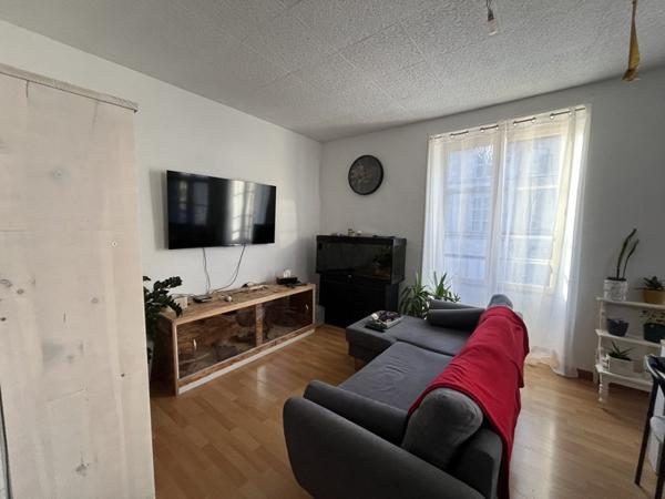 Immeuble à vendre |  Fontenay-le-Comte |  135 m²