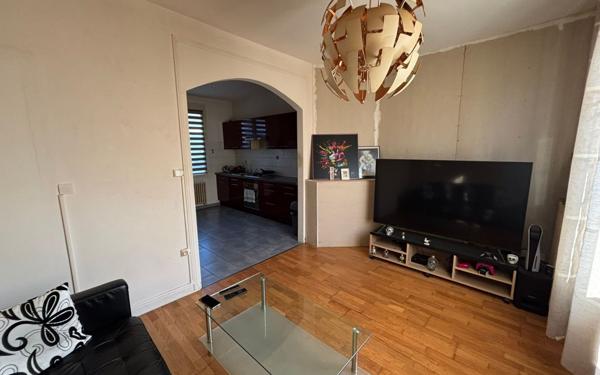 Maison à vendre    3 pièces •  Épernay