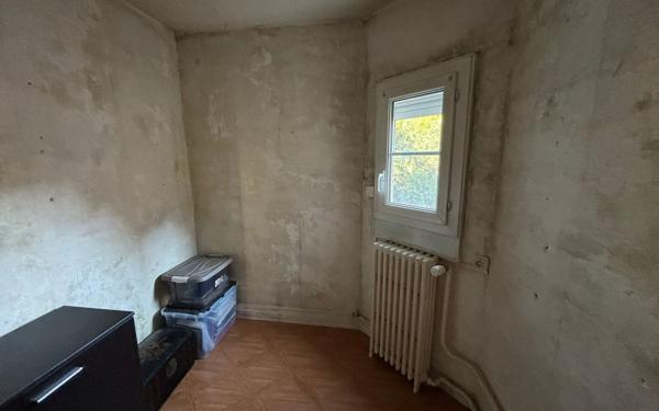 Maison à vendre    3 pièces •  Épernay