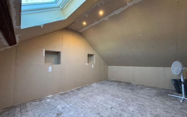 Maison à vendre    3 pièces •  Épernay