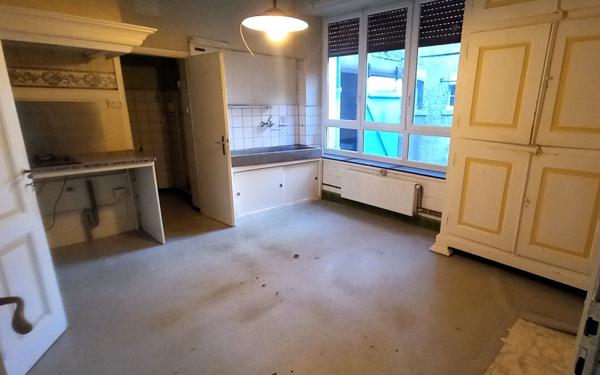 Maison à vendre    7 pièces •  Audun-le-Tiche