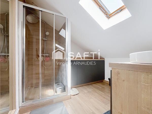 CONFLANS STE HONORINE, Maison avec piscine idéalement située