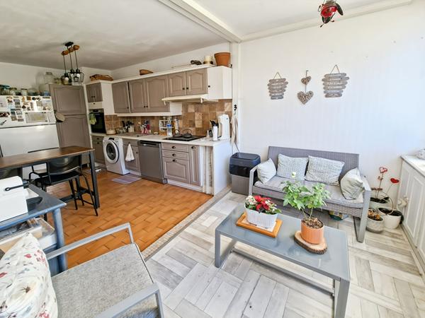 APPARTEMENT DE TYPE 4 PIECES