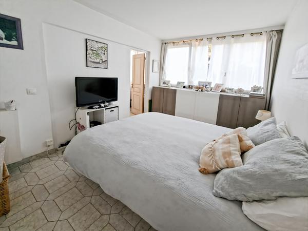 APPARTEMENT DE TYPE 4 PIECES