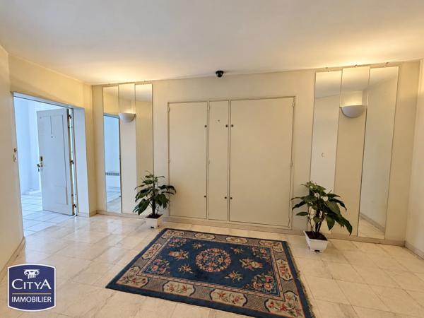 Appartement à vendre 6 pièces 133m² Bourges (18000)