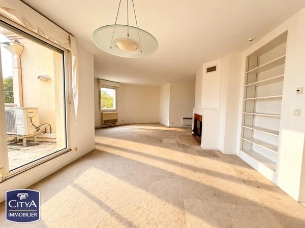 Appartement à vendre 6 pièces 133m² Bourges (18000)
