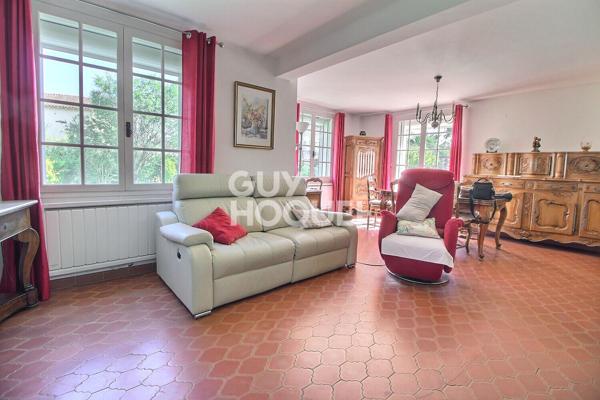 Charmante Maison Tarascon 129m2 avec garages et jardin