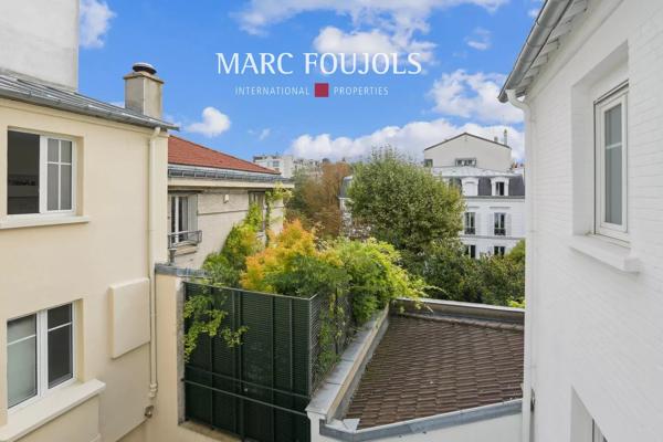 Neuilly-sur-Seine – Hôtel Particulier avec ascenseur et terrasse – quartier sablons
