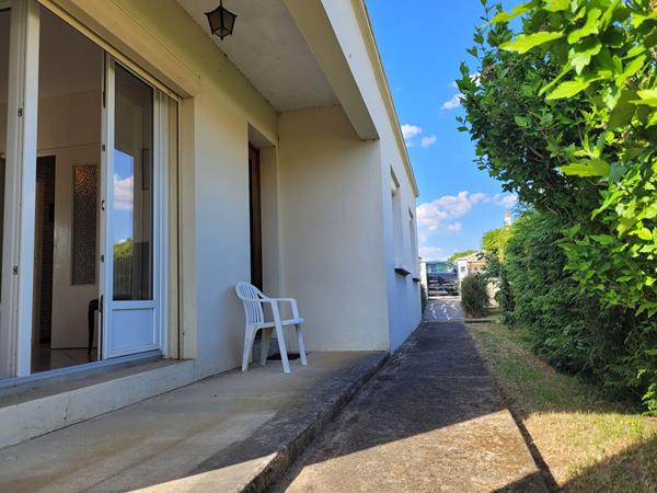 BREUIL MAGNE maison de 90 m2 de type 4 avec jardin de 600 m² - garage de 19 m² - Pompe à chaleur