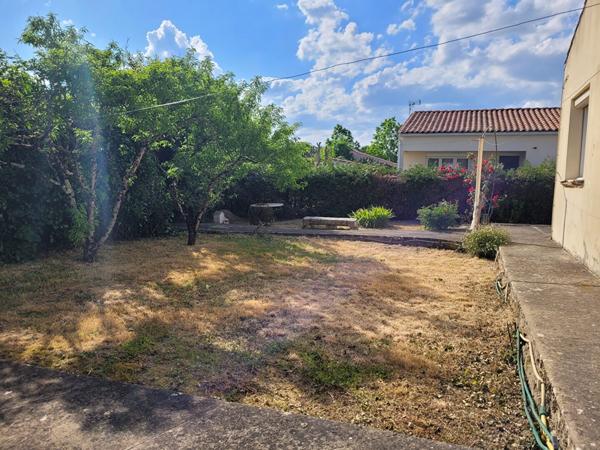 BREUIL MAGNE maison de 90 m2 de type 4 avec jardin de 600 m² - garage de 19 m² - Pompe à chaleur