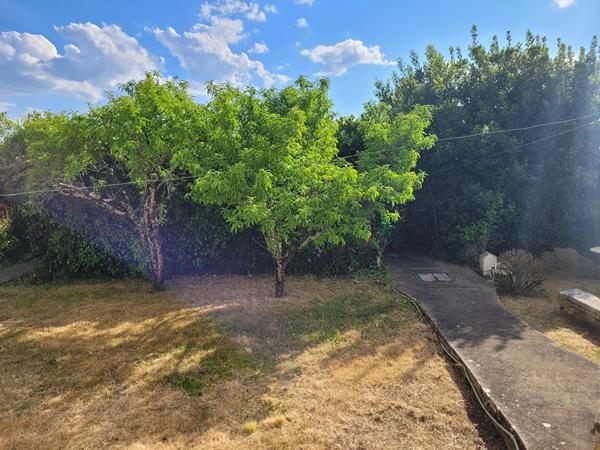 BREUIL MAGNE maison de 90 m2 de type 4 avec jardin de 600 m² - garage de 19 m² - Pompe à chaleur