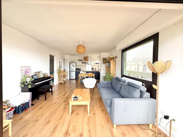 SAINT ANTOINE, ANGERS - TROIS PIÈCES AVEC BALCON ET PARKING Angers