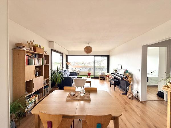 SAINT ANTOINE, ANGERS - TROIS PIÈCES AVEC BALCON ET PARKING Angers