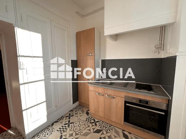 Location Appartement 2 pièces 40 m² - 18 DB G. CLEMENCEAU Draguignan 83300