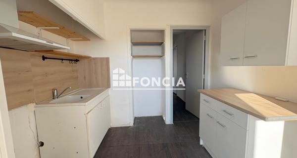 Location Appartement 3 pièces 54.12 m² - Le Pontet 84130