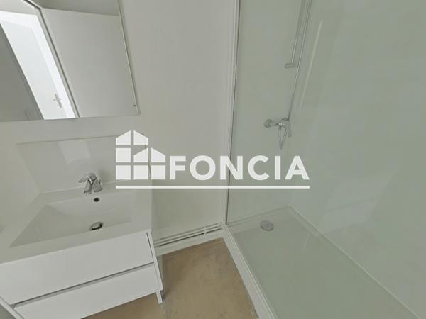 Location Appartement 3 pièces 81.5 m² - 27 RUE MIRABEAU Toulon 83000