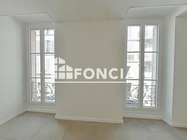 Location Appartement 3 pièces 81.5 m² - 27 RUE MIRABEAU Toulon 83000