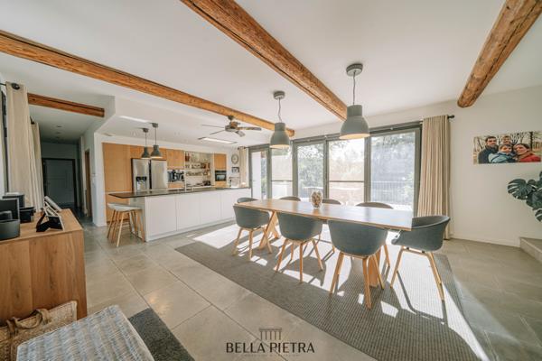 Sommières (30250) Ancien moulin rénové avec piscine chauffée et 2 appartements –Pic Saint Loup