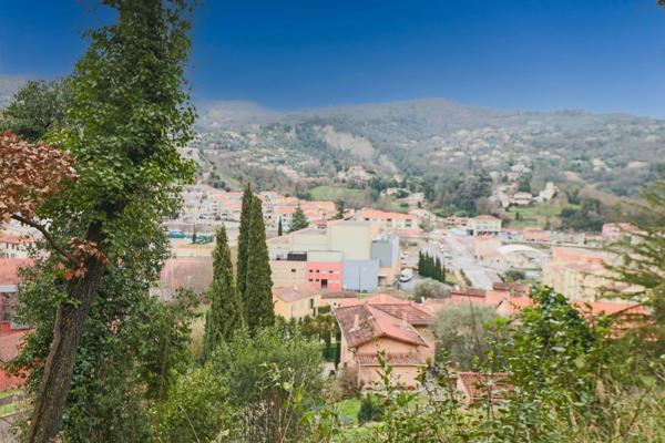 Terrain à vendre de 1003 CONTES (06)