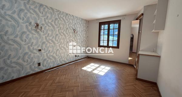 Location Maison 4 pièces 133.2 m² - Sault 84390