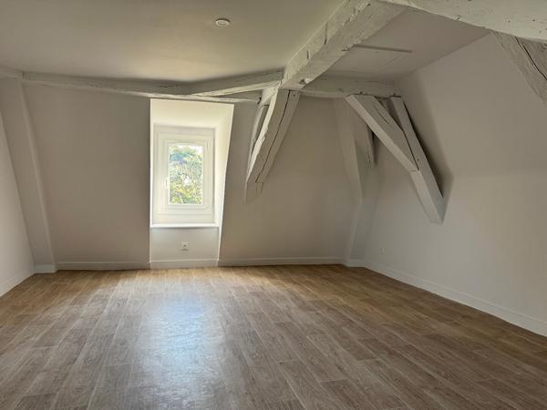 Maison 205m² – SAINT BARTHELEMY D ANJOU