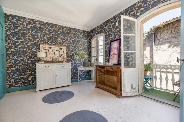 Maison
         12 pièces
        - 385 m² Exclusivité 650 000 € *