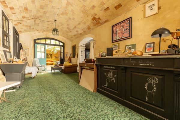 Maison
         12 pièces
        - 385 m² Exclusivité 650 000 € *