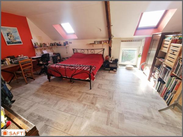 Charmante maison en pierre avec terrain arboré