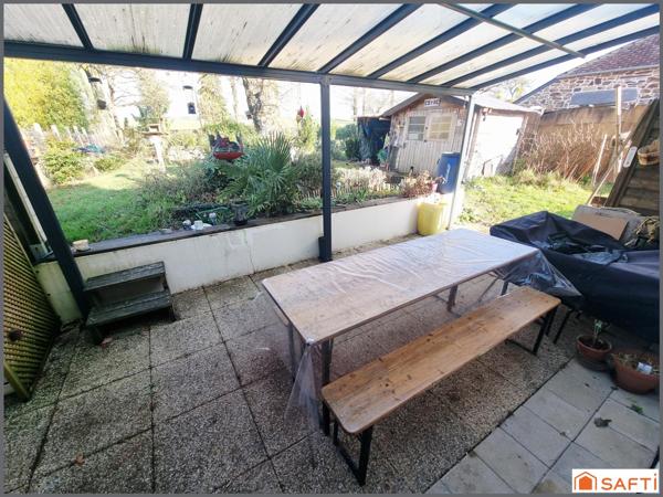 Charmante maison en pierre avec terrain arboré