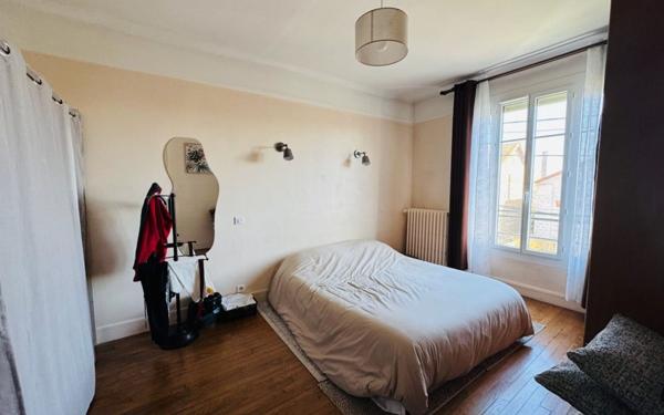 Maison à vendre    8 pièces • 139,76 m2 Chelles