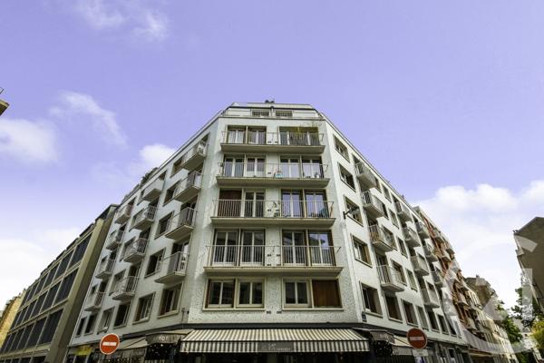 Appartement F2 à vendre  2 pièces - 44,57 m2 PARIS - 75015