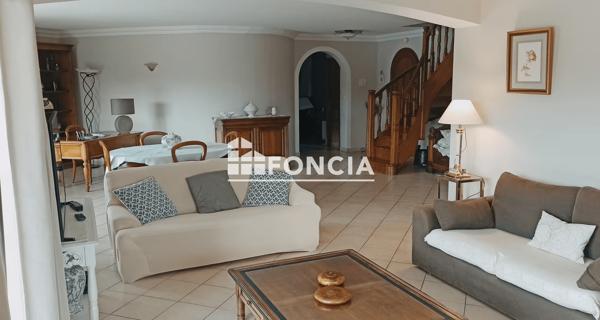 À vendre Maison 5 pièces 166 m² - Ghisonaccia 20240
