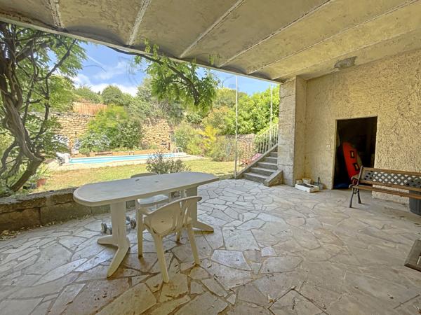 Maison 8 pièces - 250 m²