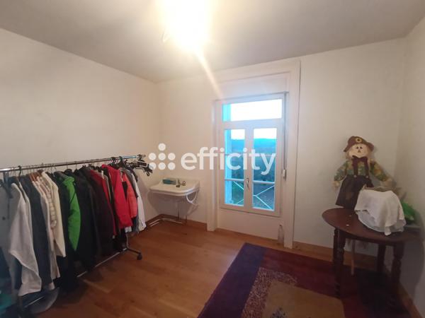 Maison 10 pièces - 274 m² Exclusivité efficity