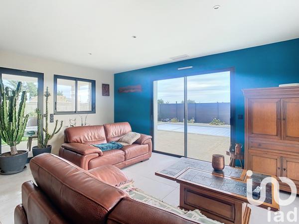 House for sale 4 rooms 118 m² Saint-Jean-de-Liversay