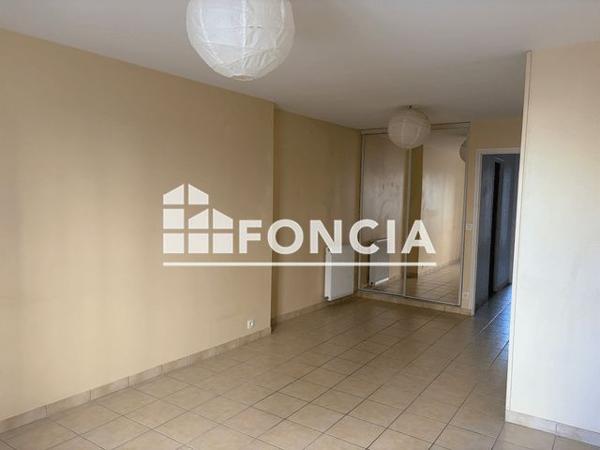 Location Appartement 2 pièces 48 m² - 106 RUE BRESSIGNY Angers 49100