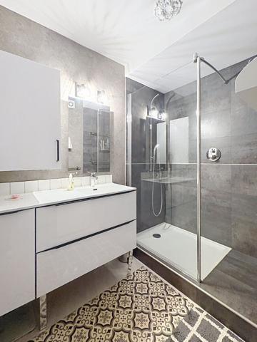 Appartement Angers Quartier Lutin- Victor Hugo, 4 pièces 82 m2, garage,véranda