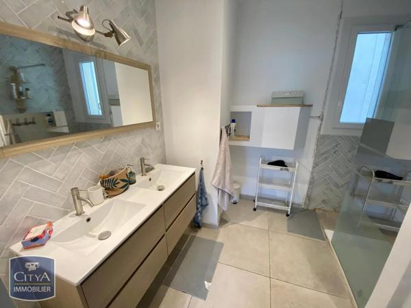 Appartement à louer 1 pièce 30m² Toulon (83000)