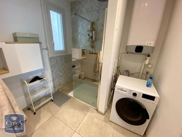Appartement à louer 1 pièce 30m² Toulon (83000)