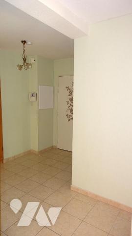 Appartement 3 pièces avec terrasse, garage et vue dégagée – Résidence sécurisée avec ascenseur